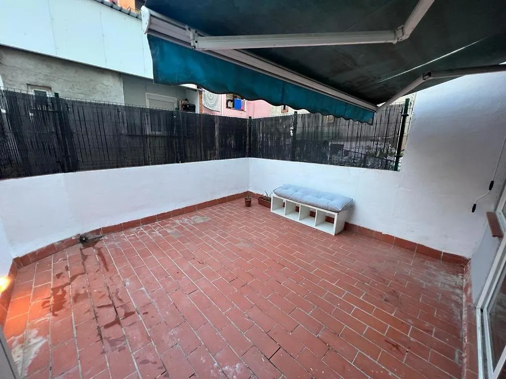Amistat House Ξενοδοχείο Βαρκελώνη